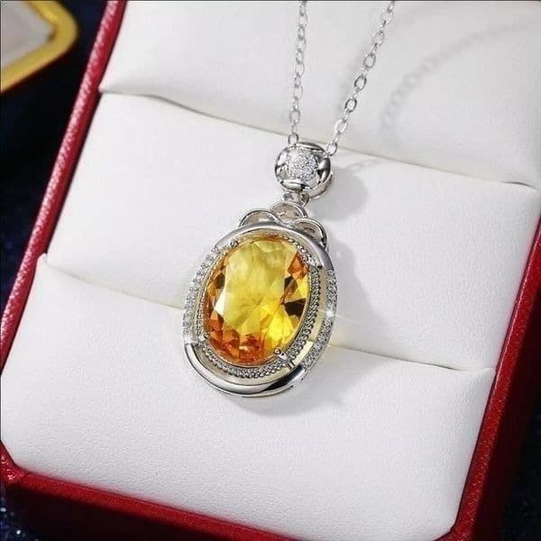 The Cassandra 925 necklace with yellow cubic zirconia pendant - Image 1