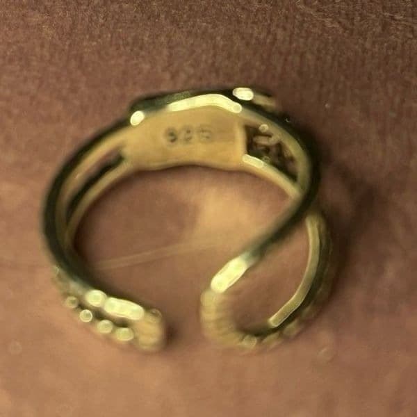 The Zip Me Up Ring with zipper detail in 925 silver - Thumbnail 11