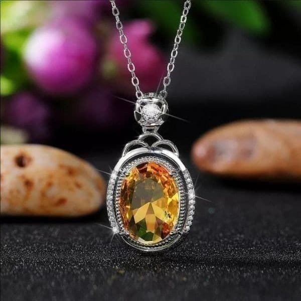 The Cassandra 925 necklace with yellow cubic zirconia pendant - Thumbnail 2