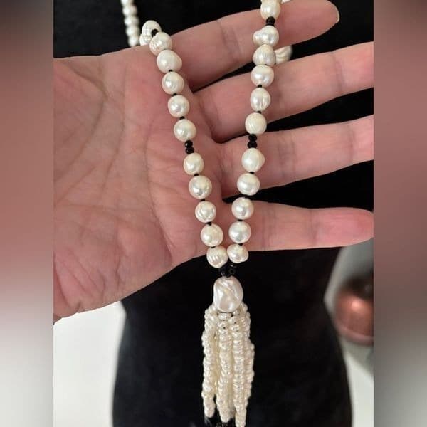 Long freshwater Pearl strand with tassel black accents 21” long flapper necklace - Thumbnail 4