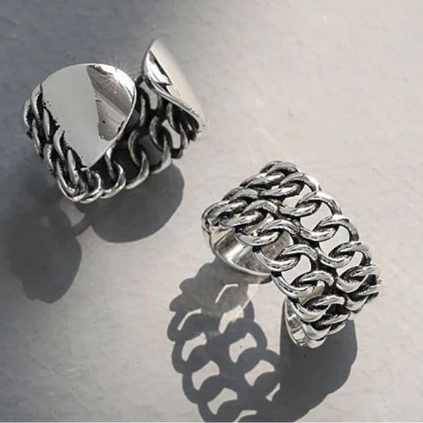 The Double Link Punk Ring in antiqued 925 silver. - Thumbnail 2