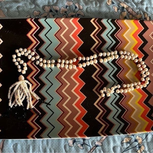 Long freshwater Pearl strand with tassel black accents 21” long flapper necklace - Thumbnail 5