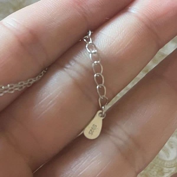 The Dainty Geo Heart pendant necklace in 925 silver - Thumbnail 2