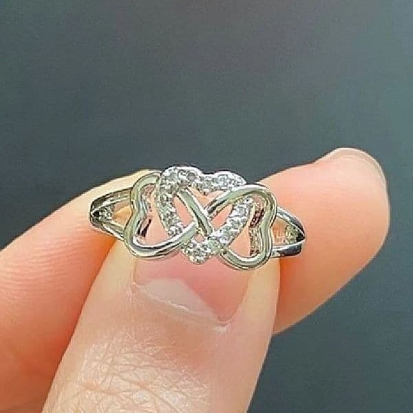 The Infinite Heart luxury ring in 925 and cubic zirconia - Thumbnail 2