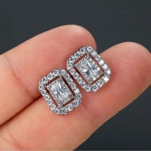 The Show Stopper Rectangular Cubic Zirconia and 925 earrings - Thumbnail 3