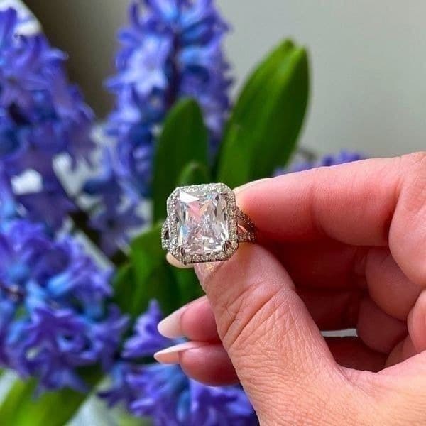 The Upgrade Ring 6 Carat statement engagement bling ring - Thumbnail 10