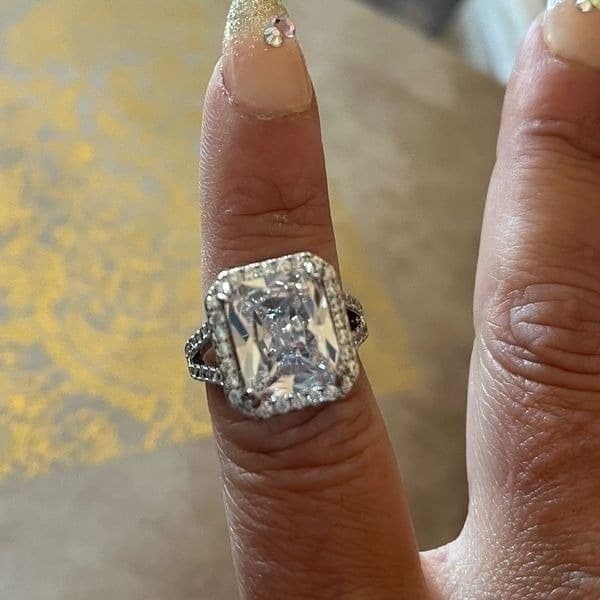 The Upgrade Ring 6 Carat statement engagement bling ring - Thumbnail 12