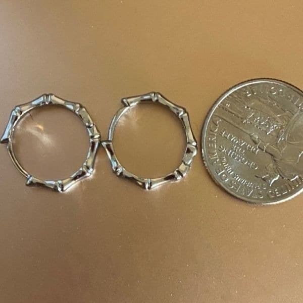 The Bamboo Bae 925 silver dainty huggie, hoop earrings - Thumbnail 5