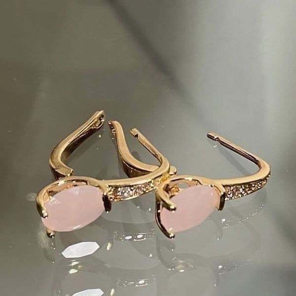 The Pink Moon Nights 14k Gold Plated Pink moonstone earrings - Thumbnail 10