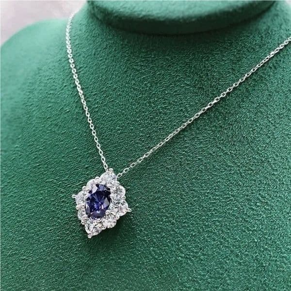 The Katherine Pendant Necklace in blue sapphire and 925 silver - Thumbnail 12