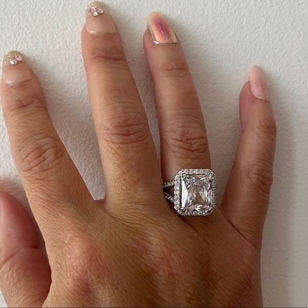 The Upgrade Ring 6 Carat statement engagement bling ring - Thumbnail 3