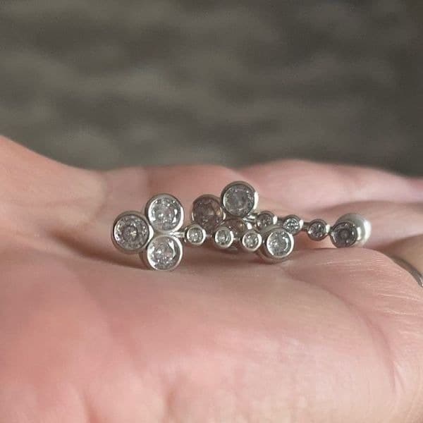 The Maid Of Honor Earrings in 925 and cubic zirconia - Thumbnail 8