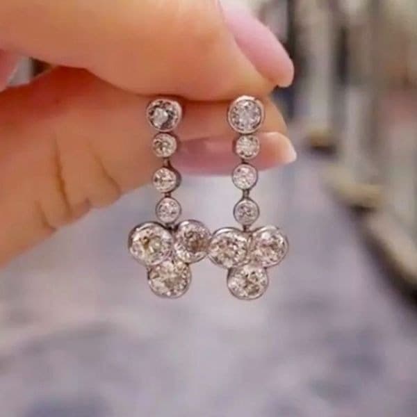 The Maid Of Honor Earrings in 925 and cubic zirconia - Thumbnail 3