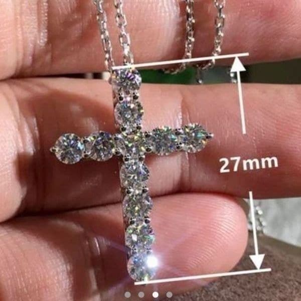 The Classic Cross 925 White Sapphire pendant necklace - Thumbnail 3