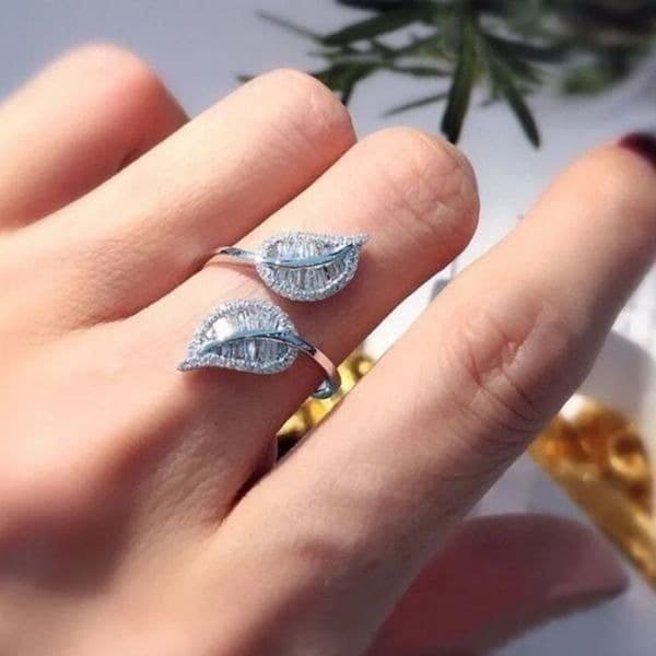 The Double Leaf adjustable ring in 925 - Image 1