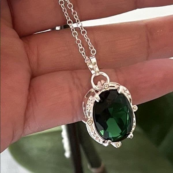 The Kelly Pendant necklace in Tibetan silver 925 and cubic zirconia - Thumbnail 3