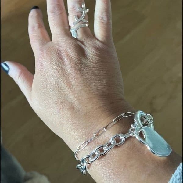 The Chunky Heart Charm Toggle Tibetan silver link bracelet w toggle clasp - Thumbnail 11