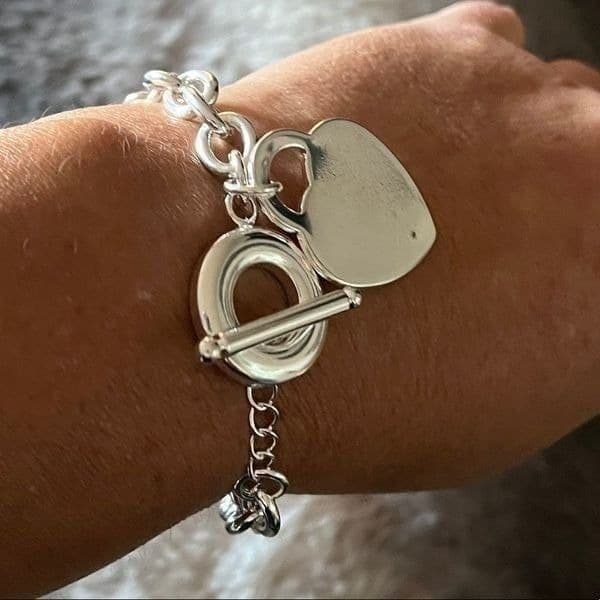 The Chunky Heart Charm Toggle Tibetan silver link bracelet w toggle clasp - Thumbnail 6