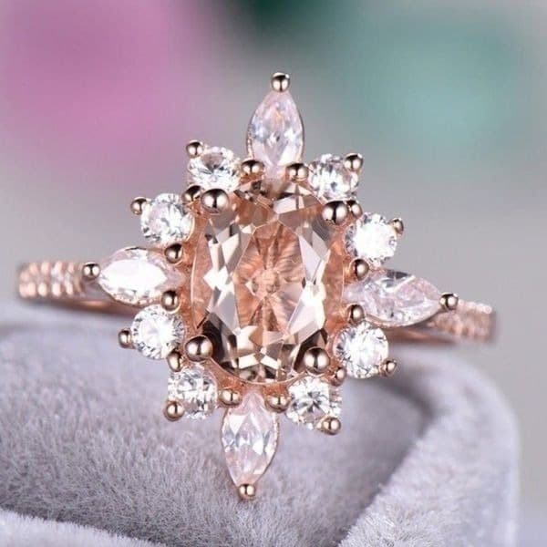 The Elizabeth Rose gold ring sz 8 - Image 1