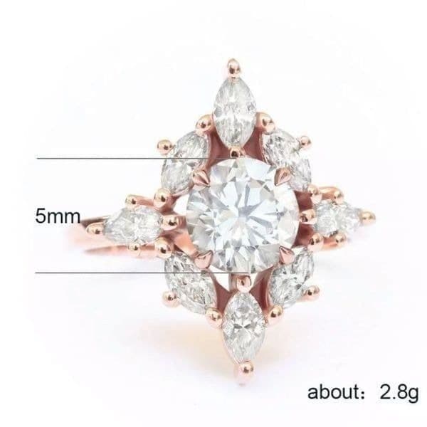 The Elizabeth Rose gold ring sz 8 - Thumbnail 2