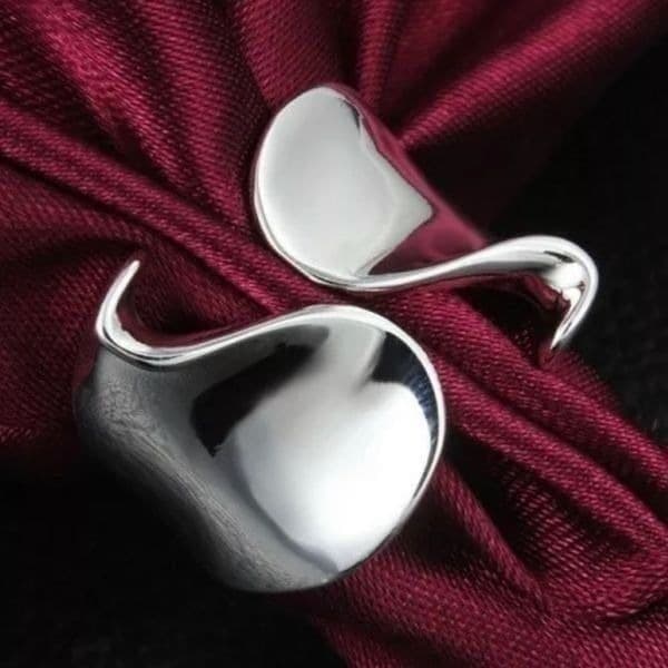 The Cut adjustable 925 modern statement ring - Thumbnail 3