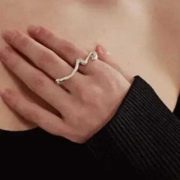 The Irregular Signature 2 finger Ring in Silver - Thumbnail 6