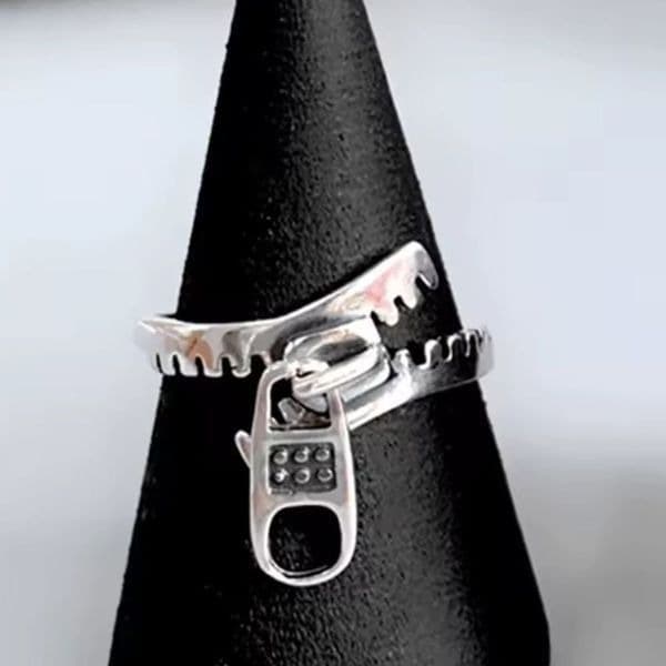 The Zip Me Up Adjustable Ring in 925 silver - Image 1