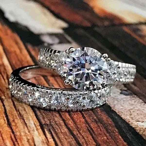 Estate inspired 925 w White Sapphire 2pc ring set - Image 1