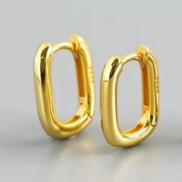 The Gold Geo Hoop. Dainty huggie earrings 18k 925 stamped - Image 1