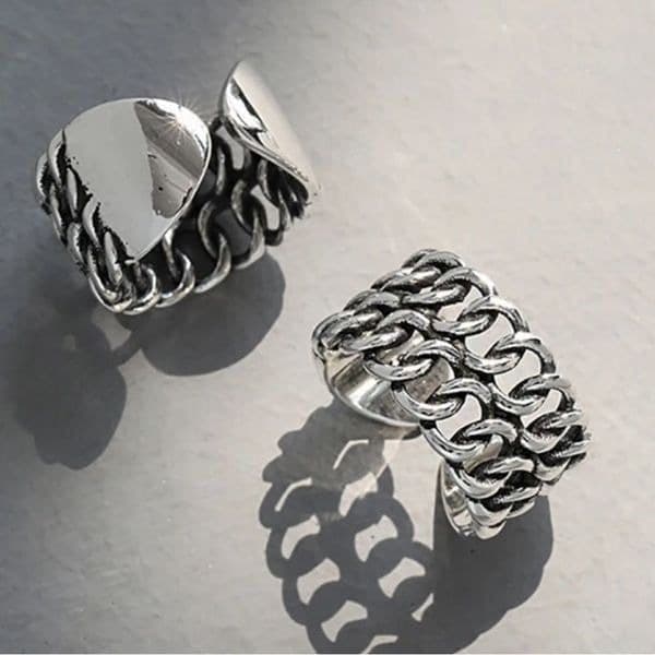 The Double Link Punk Ring in antiqued 925 silver. - Thumbnail 5