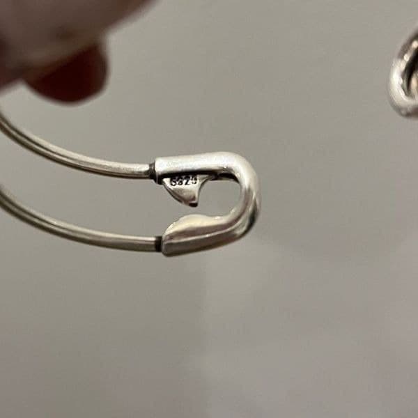 Best Seller! The Jumbo Safety Pin Bangle in 925 silver - Thumbnail 10