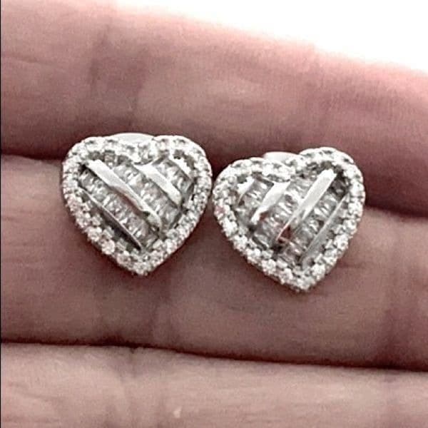 The Hearts Desire Gorgeous Stud Earrings 925 White Sapphire - Thumbnail 2