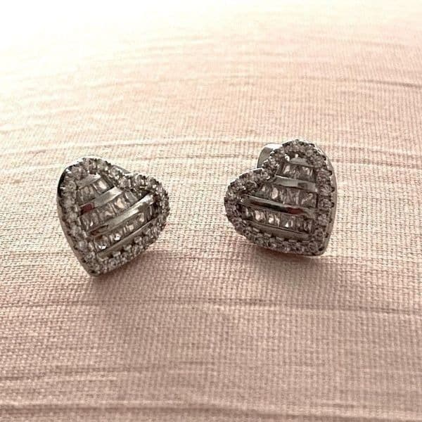 The Hearts Desire Gorgeous Stud Earrings 925 White Sapphire - Thumbnail 9