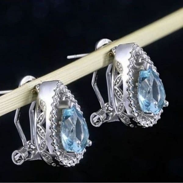 The Tear Drop earrings with hinge closure in 925 silver - Thumbnail 2