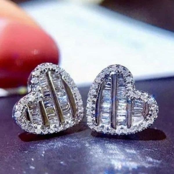 The Hearts Desire Gorgeous Stud Earrings 925 White Sapphire - Thumbnail 3