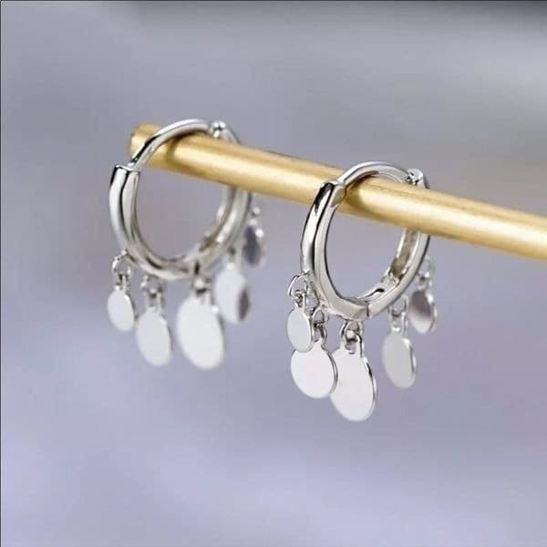 The Disc Huggie earring in 925 silver - Thumbnail 3
