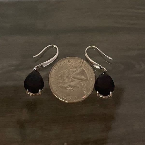 The Simple Sapphire Teardrop Drop Earrings in 925 silver - Thumbnail 8