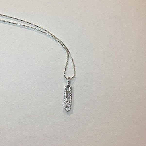 The Empire Estate inspired 925 White Sapphire Pendant necklace - Thumbnail 8