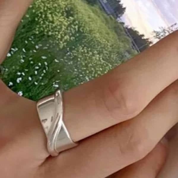 The Energy Band Ring in 925 silver adjustable - Thumbnail 10