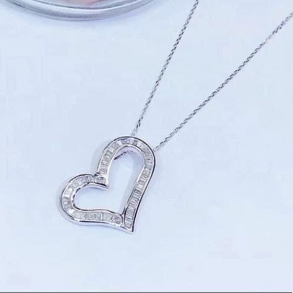 The Beating Heart white Sapphire & sterling heart necklace - Thumbnail 5