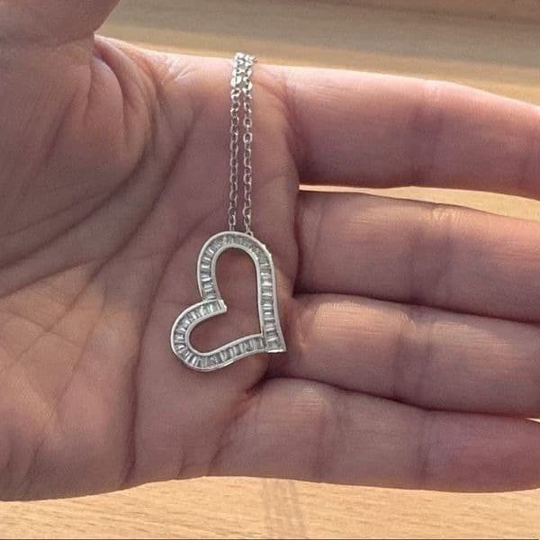 The Beating Heart white Sapphire & sterling heart necklace - Thumbnail 12