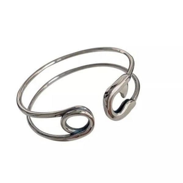 Best Seller! The Jumbo Safety Pin Bangle in 925 silver - Thumbnail 3