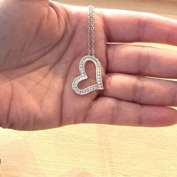 The Beating Heart white Sapphire & sterling heart necklace - Thumbnail 3
