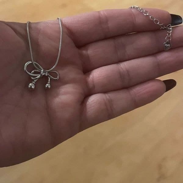 The Bow tie Pendant clavicle necklace - Thumbnail 5