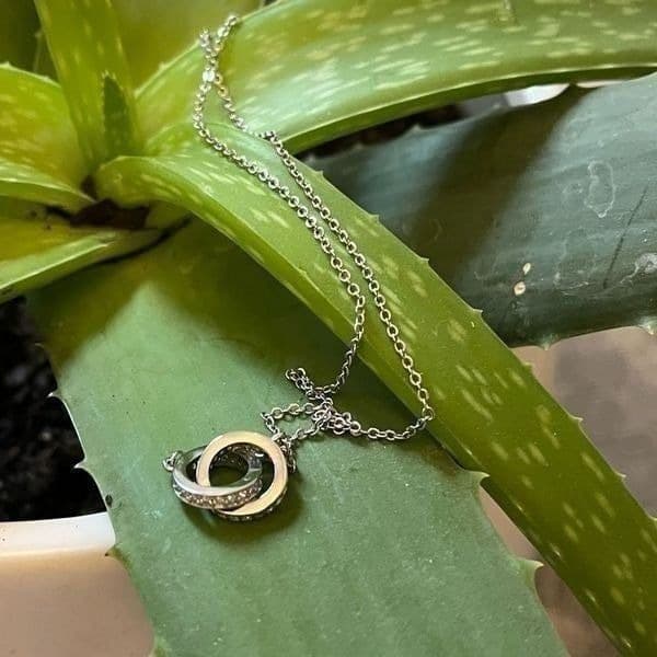 The Cuffing Season Charm Necklace in 925 silver - Thumbnail 8