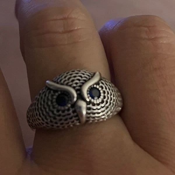 The Green Eyed Owl Ring in 925 antiqued silver - Thumbnail 3