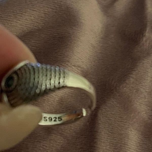 The Green Eyed Owl Ring in 925 antiqued silver - Thumbnail 5