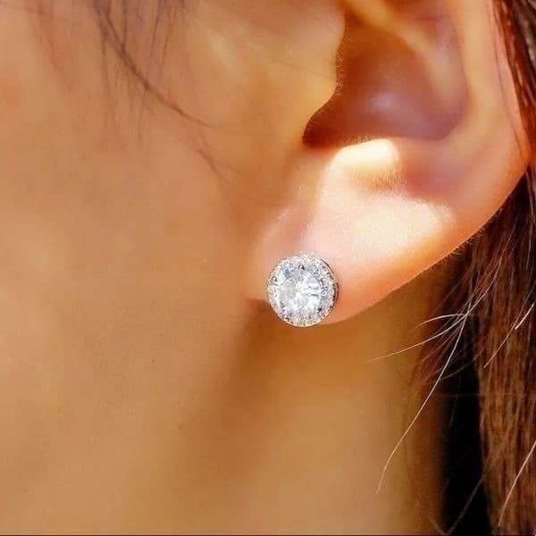 The Bling Me Oversized stud earrings in 925 cubic zirconia - Image 1
