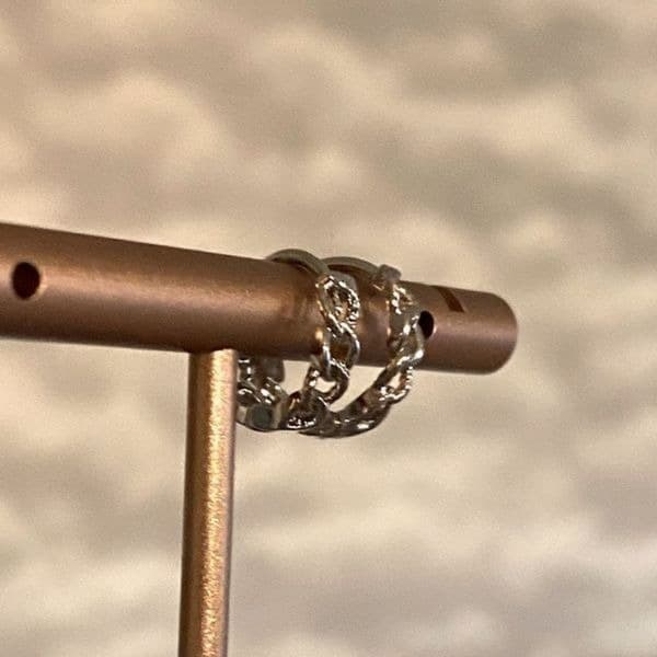 The Mini Chain Hoop dainty 925 silver huggie, hoop earrings. - Thumbnail 10