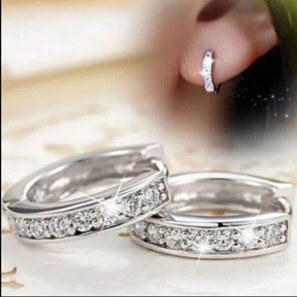 The Mini Sparkle Hoop earrings in 925 and cubic zirconia - Thumbnail 2